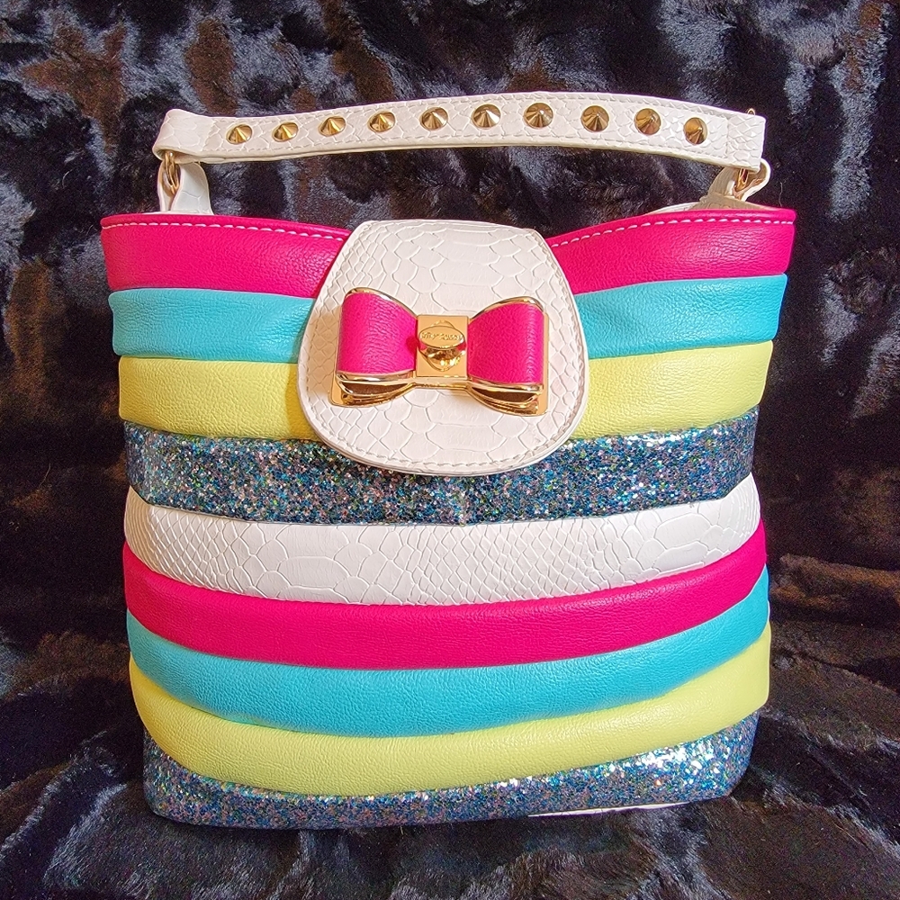 🍭🎀BETSY JOHNSON🎀🍭Candy stripe & snake skin bag
